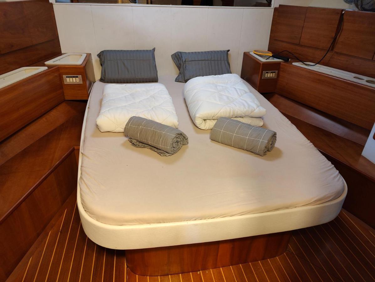 Voyager Hotell Sant Adria de Besos Eksteriør bilde