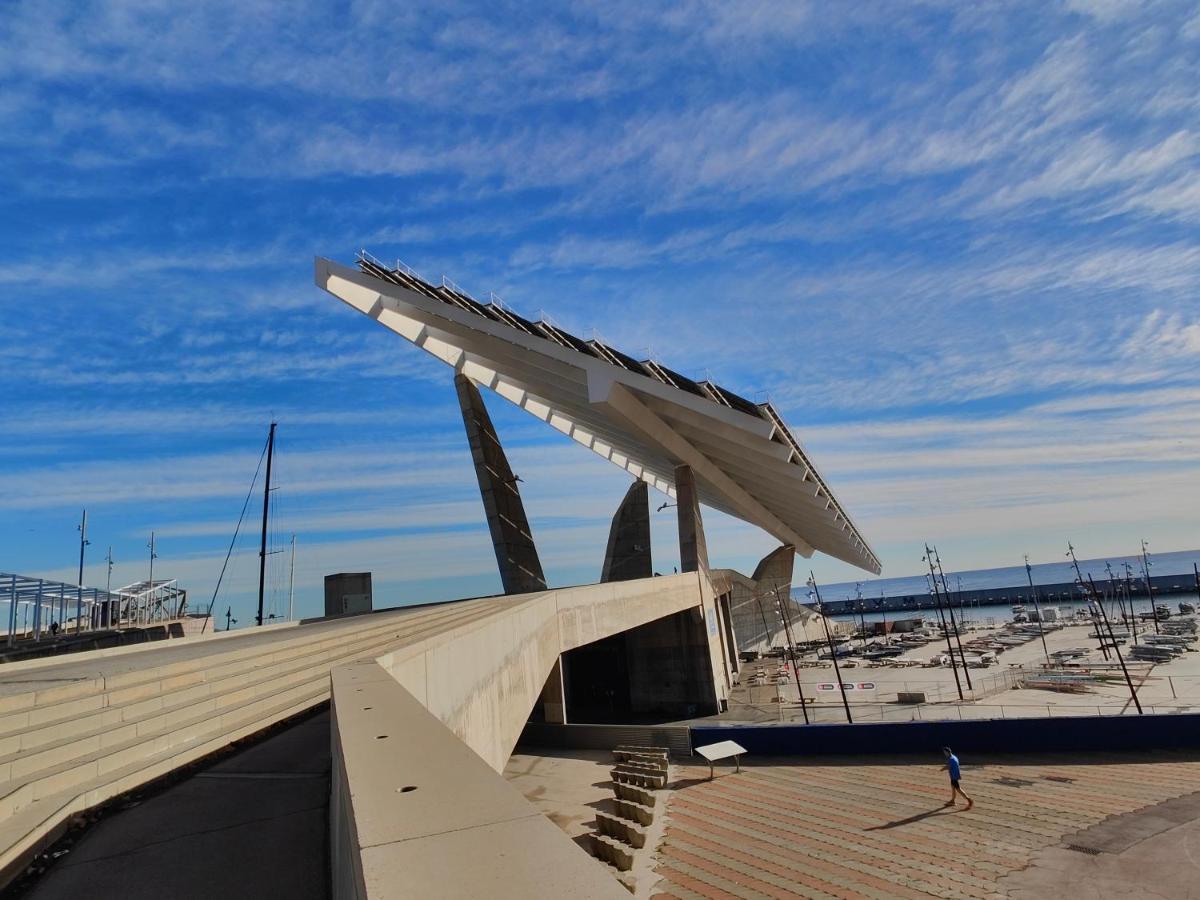 Voyager Hotell Sant Adria de Besos Eksteriør bilde